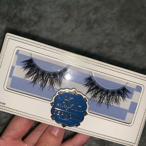 Sephora x House of Lashes Natalia